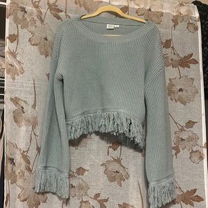 FRINGE SWEATER